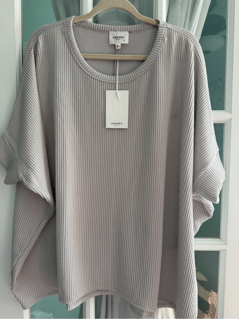 ANDREE BY UNIT Women's Waffle Knit Tunic Top in Beige